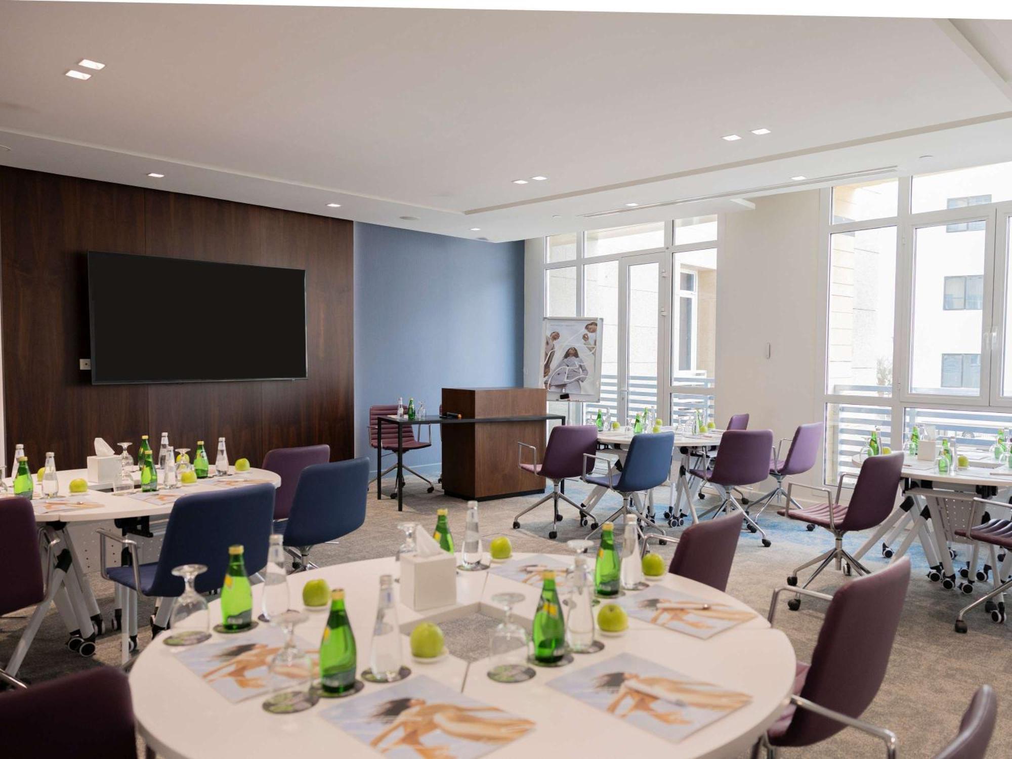 Mercure Riyadh Al Anoud Exteriör bild