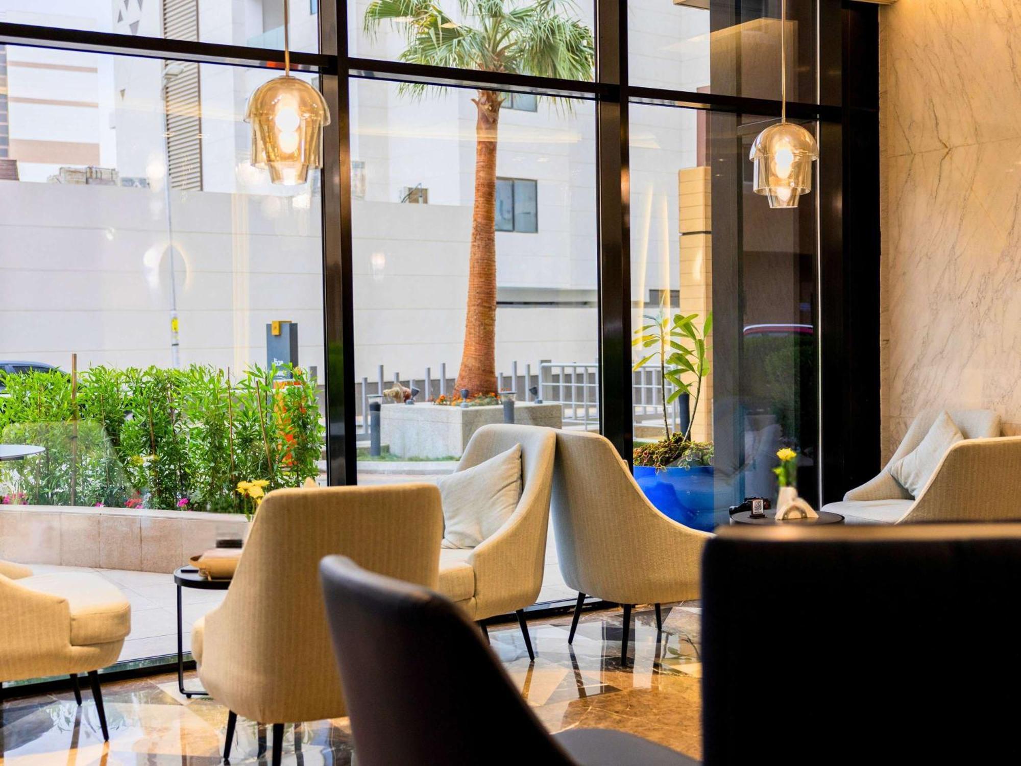 Mercure Riyadh Al Anoud Exteriör bild