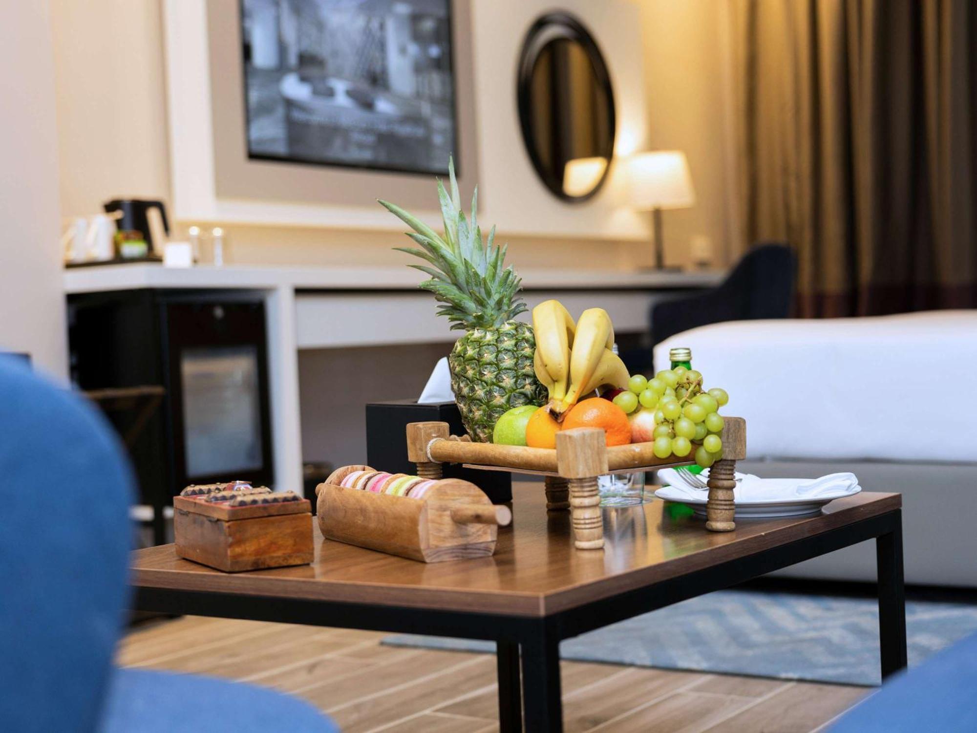 Mercure Riyadh Al Anoud Exteriör bild