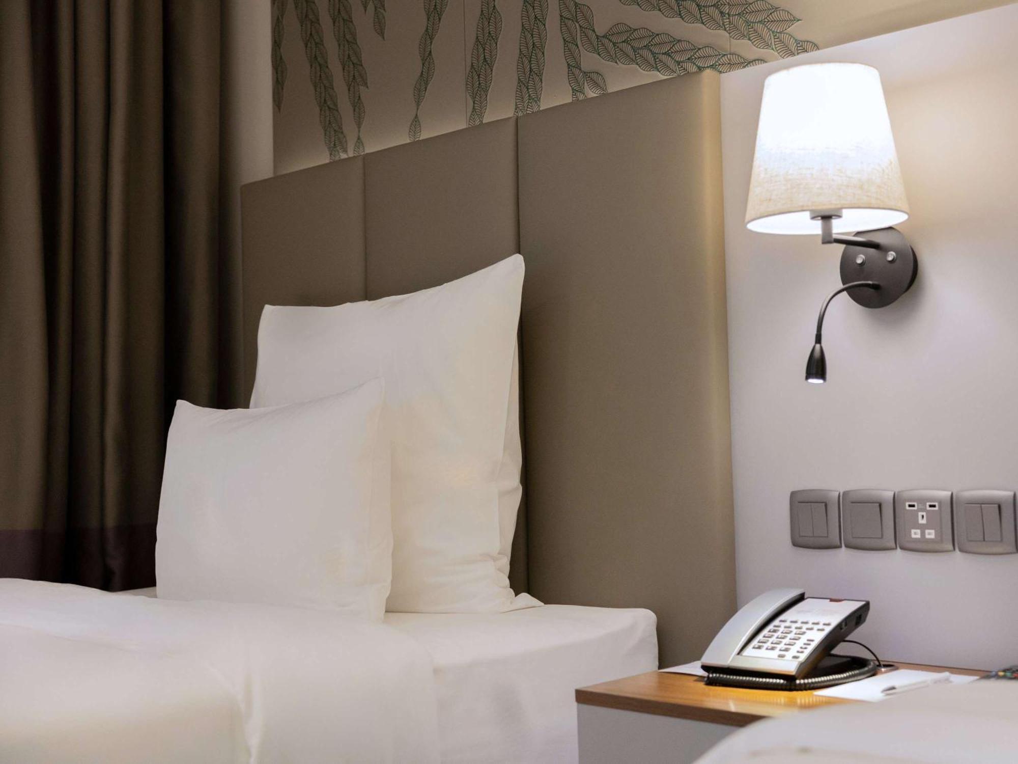 Mercure Riyadh Al Anoud Exteriör bild